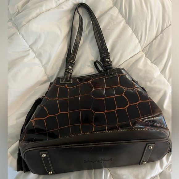 Croc Dooney and Bourke - Picture 5 of 11